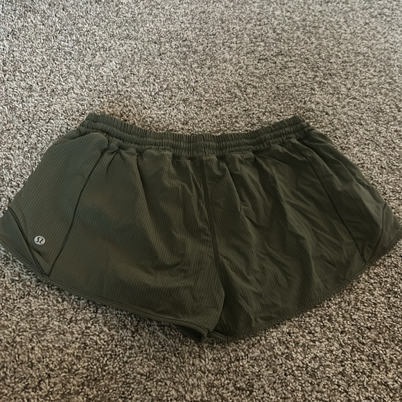 Lululemon Green Athletic Shorts - Picture 4 of 12